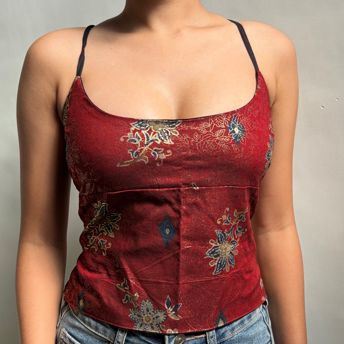 JS010: Gold Foil Thalia